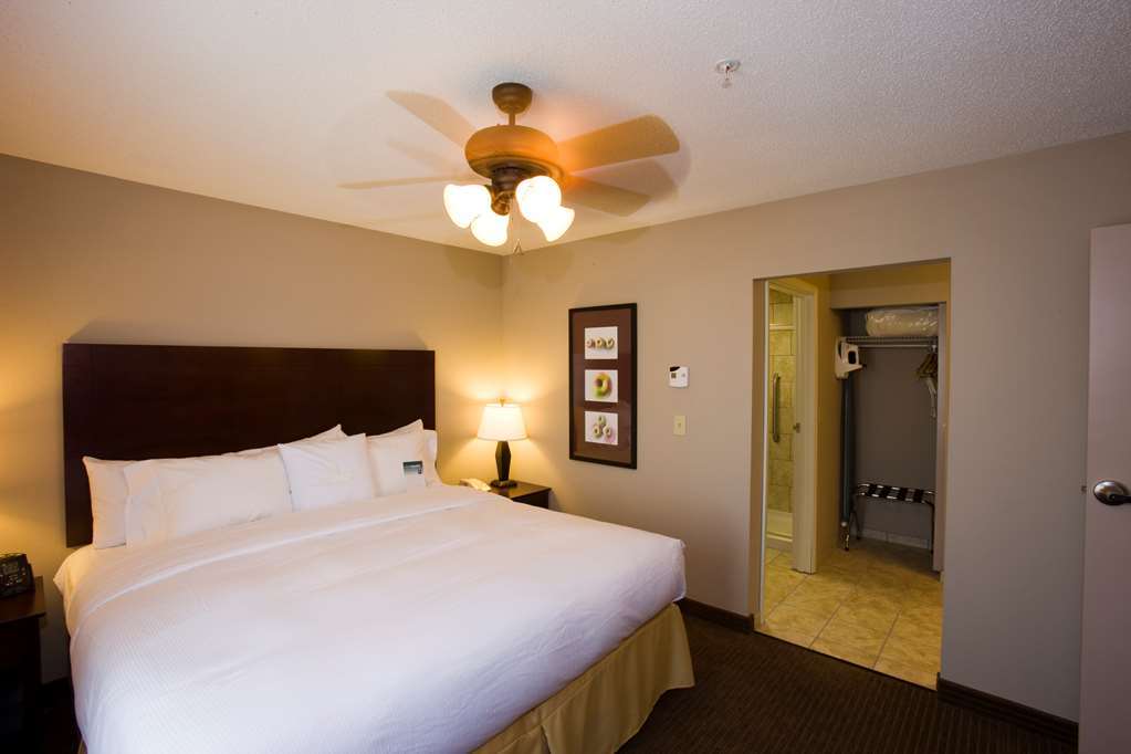 Homewood Suites By Hilton Indianapolis Northwest Стая снимка