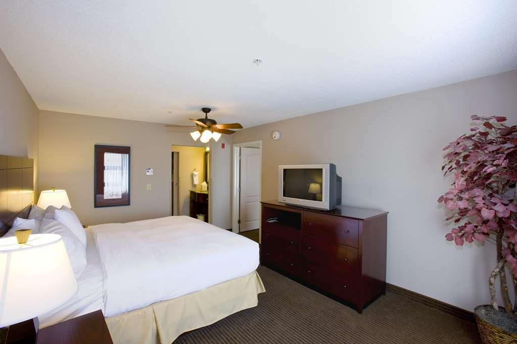 Homewood Suites By Hilton Indianapolis Northwest Стая снимка